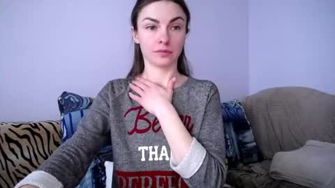 Snapshot of angel_zoe77 chatting on April 29, 11:36 am Zoe online show from April 29, 11:36 am
