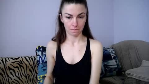 Snapshot of angel_zoe77 chatting on May 19, 8:31 am Zoe online show from May 19, 8:31 am