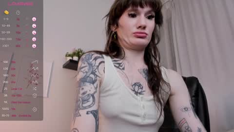 angela_fog online show from January 25, 11:54 pm
