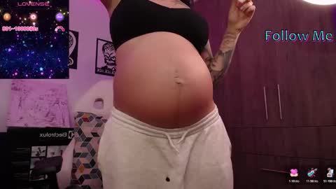 Angela online show from March 3, 10:26 pm