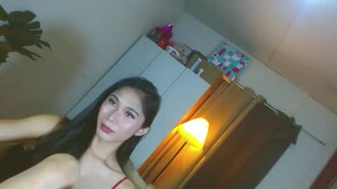angela online show from May 15, 7:32 pm
