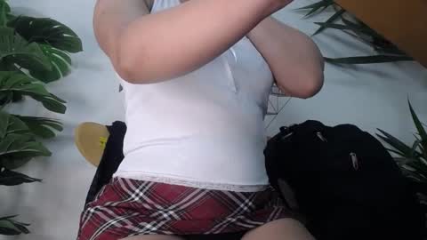 angela_my online show from June 16, 3:03 pm