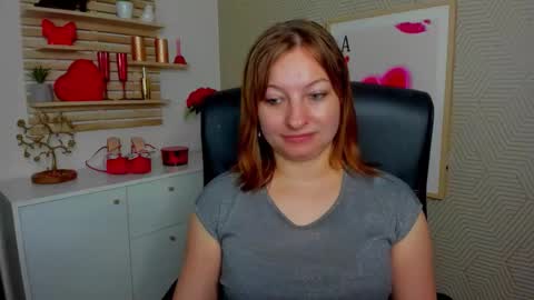 Angela online show from May 6, 5:35 am
