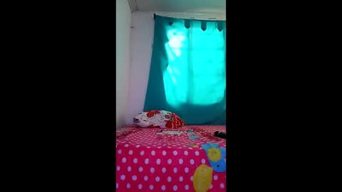 angela_sexxx online show from May 19, 4:35 pm