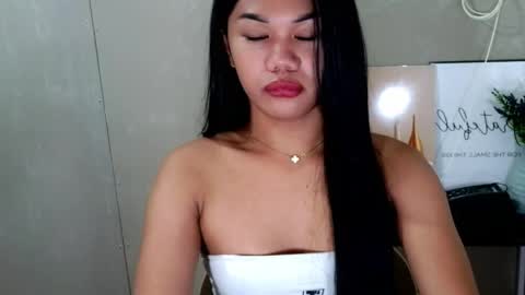 angela_star888 online show from May 9, 5:51 pm