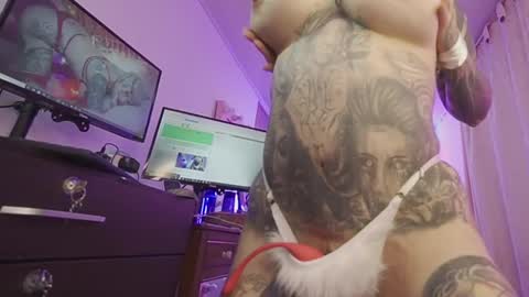 angelacianuro_ online show from March 2, 4:07 am