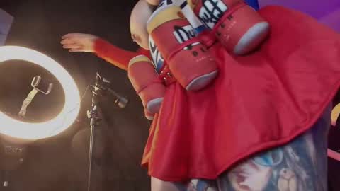 Angela Cianuro online show from October 7, 3:14 am