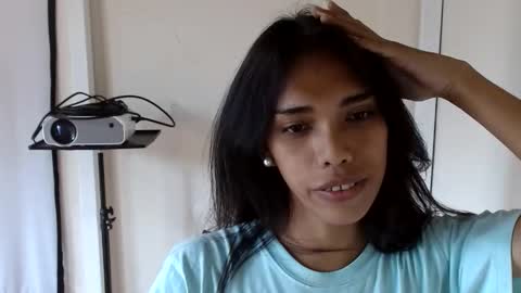 Snapshot of angelamonroe chatting on May 30, 5:37 am SENORITA online show from May 30, 5:37 am