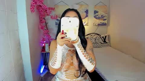 Snapshot of angelamorena chatting on September 9, 9:58 pm angelamorena online show from September 9, 9:58 pm