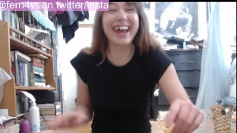 Snapshot of angelbabyvictoria chatting on March 10, 10:48 pm Fern4Ever online show from March 10, 10:48 pm