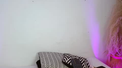 Angel online show from December 17, 4:46 pm