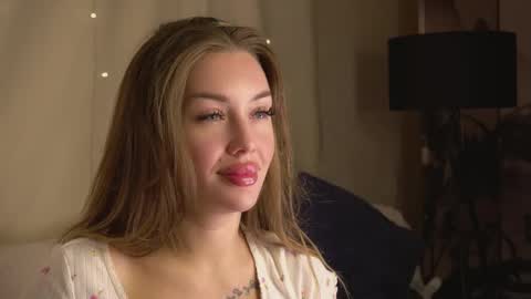 Snapshot of angelbengs chatting on December 16, 4:28 am Hi my name is Anny HOT PVT IS OPEN MY FAV PATTER IS 57 online show from December 16, 4:28 am