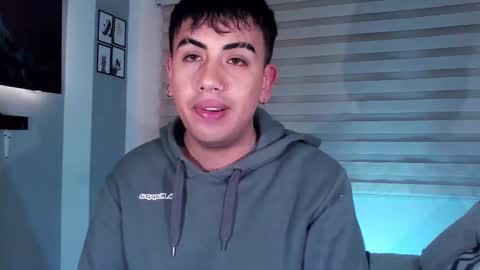 Snapshot of angelboy_01 chatting on September 23, 5:10 am angelboy_01 online show from September 23, 5:10 am