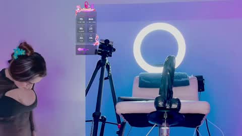 angel online show from April 28, 1:37 am