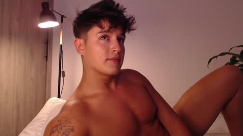 Angel online show from December 26, 12:57 am