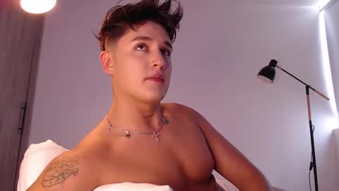 Angel online show from September 21, 6:42 pm