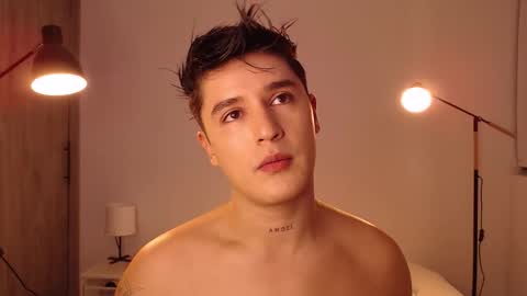 Angel online show from November 6, 1:17 am