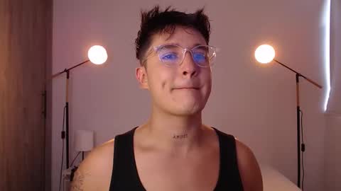 Angel online show from February 9, 7:07 pm