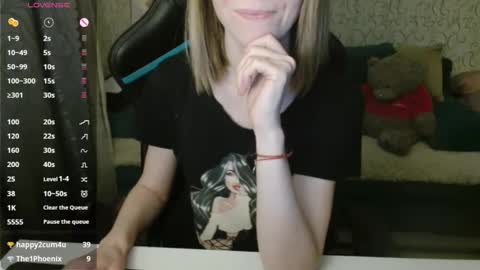 Snapshot of angelcute32 chatting on November 8, 3:23 pm AngelCute32 online show from November 8, 3:23 pm