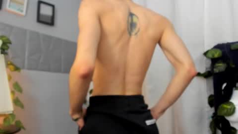 angeldamianart online show from December 1, 3:39 pm