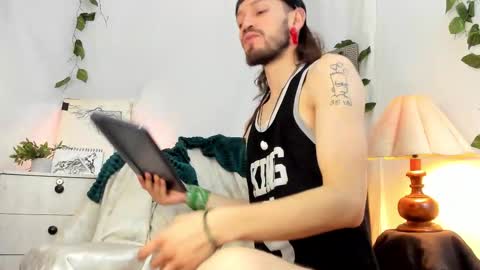 angeldamianart online show from February 8, 1:03 pm