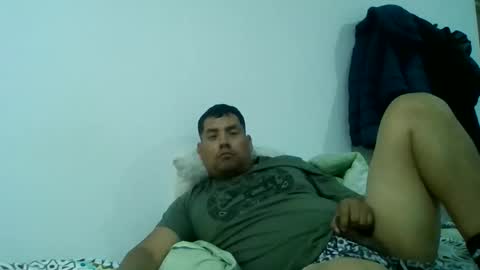 angeldavid90 online show from November 17, 10:04 pm