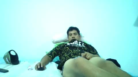angeldavid90 online show from May 12, 4:31 am