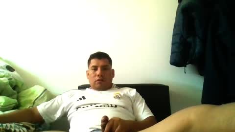 angeldavid90 online show from May 16, 5:23 pm