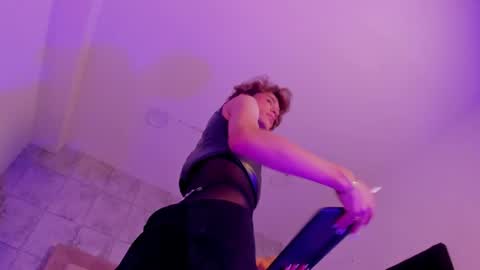 Angel Doll online show from February 27, 4:45 am