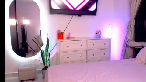 angelesxoxo online show from October 15, 2:33 am