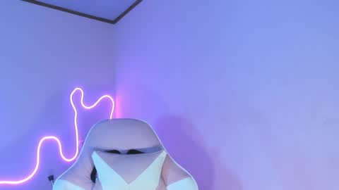 Carolina online show from January 8, 3:40 am