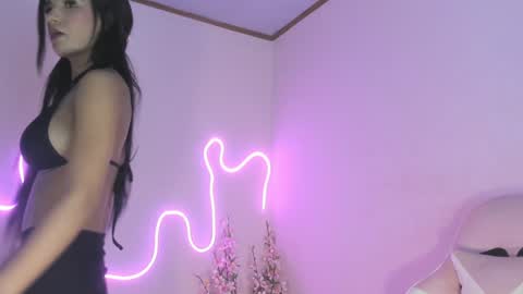 Carolina online show from January 13, 12:41 am