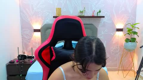 Snapshot of angelica_dymond chatting on September 13, 12:05 pm A N G E L I C A online show from September 13, 12:05 pm