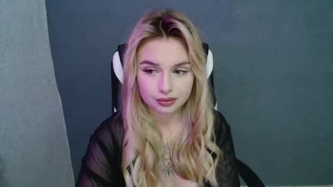 angelicablanch online show from September 8, 8:08 pm