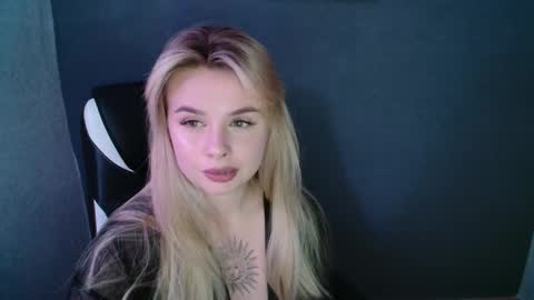 angelicablanch online show from September 10, 8:53 pm