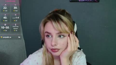 angelicablanch online show from October 10, 9:36 pm