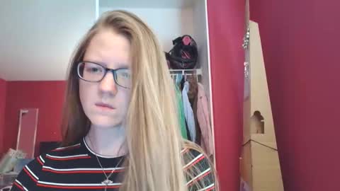 AngelicAngel online show from March 19, 4:11 pm