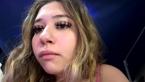 Snapshot of angelicasn0w chatting on January 10, 2:04 am AngelicaSnow AngelParis online show from January 10, 2:04 am