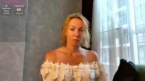 Snapshot of angelicfenix chatting on July 3, 11:16 am angelicfenix online show from July 3, 11:16 am