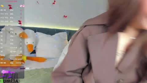 Snapshot of angelika_cute_ chatting on April 15, 1:23 am Angelika online show from April 15, 1:23 am