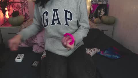 Angelika Rouge online show from November 8, 5:23 pm