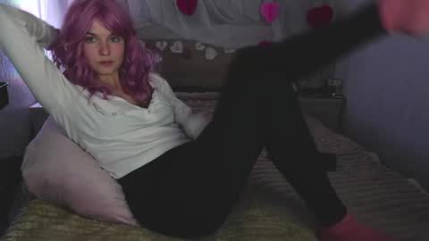 Angelika Rouge online show from April 2, 5:54 pm