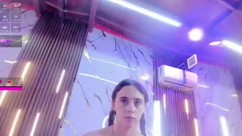 Snapshot of angelikarosse chatting on February 3, 2:53 am Angelica rosas online show from February 3, 2:53 am