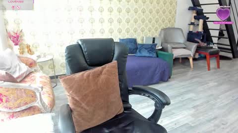 angelina_class_7 online show from January 14, 3:39 pm