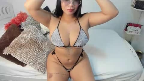 Snapshot of angelinacastro09 chatting on February 7, 9:18 pm angeline online show from February 7, 9:18 pm