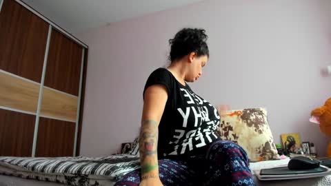 Snapshot of angelinacht chatting on February 5, 7:50 am Angelina online show from February 5, 7:50 am