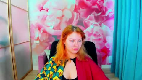 AngelinaLow online show from May 10, 5:45 am