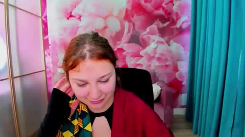 AngelinaLow online show from May 11, 4:04 pm