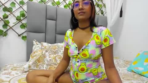 Snapshot of angelinamurphy chatting on January 30, 5:30 am AngelinaMurphy online show from January 30, 5:30 am