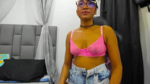 AngelinaMurphy online show from May 6, 3:13 am
